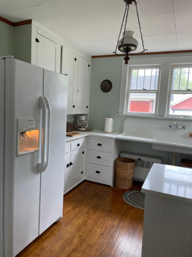 Drop Anchor And House Holiday home *