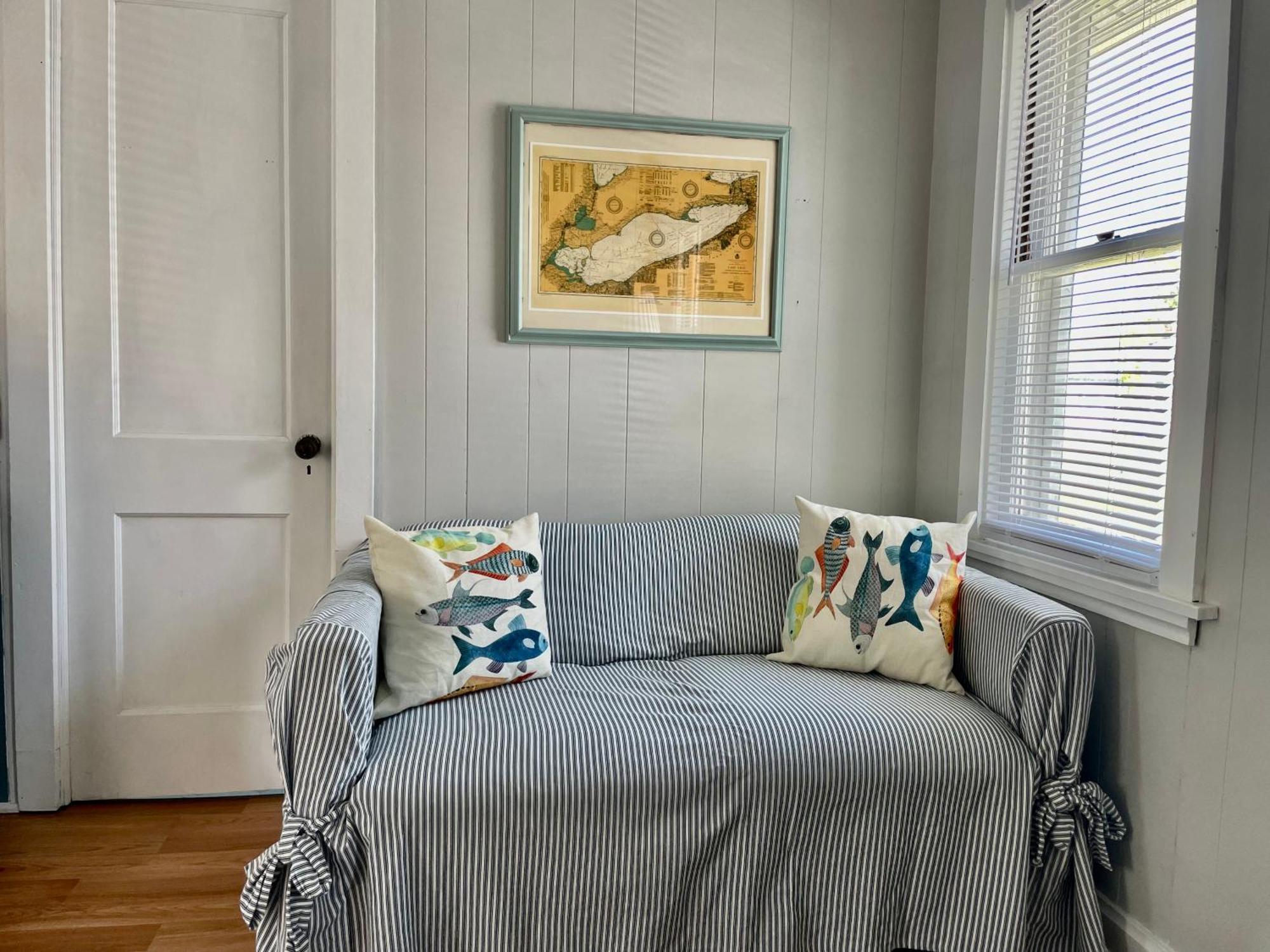 Drop Anchor And House Holiday home