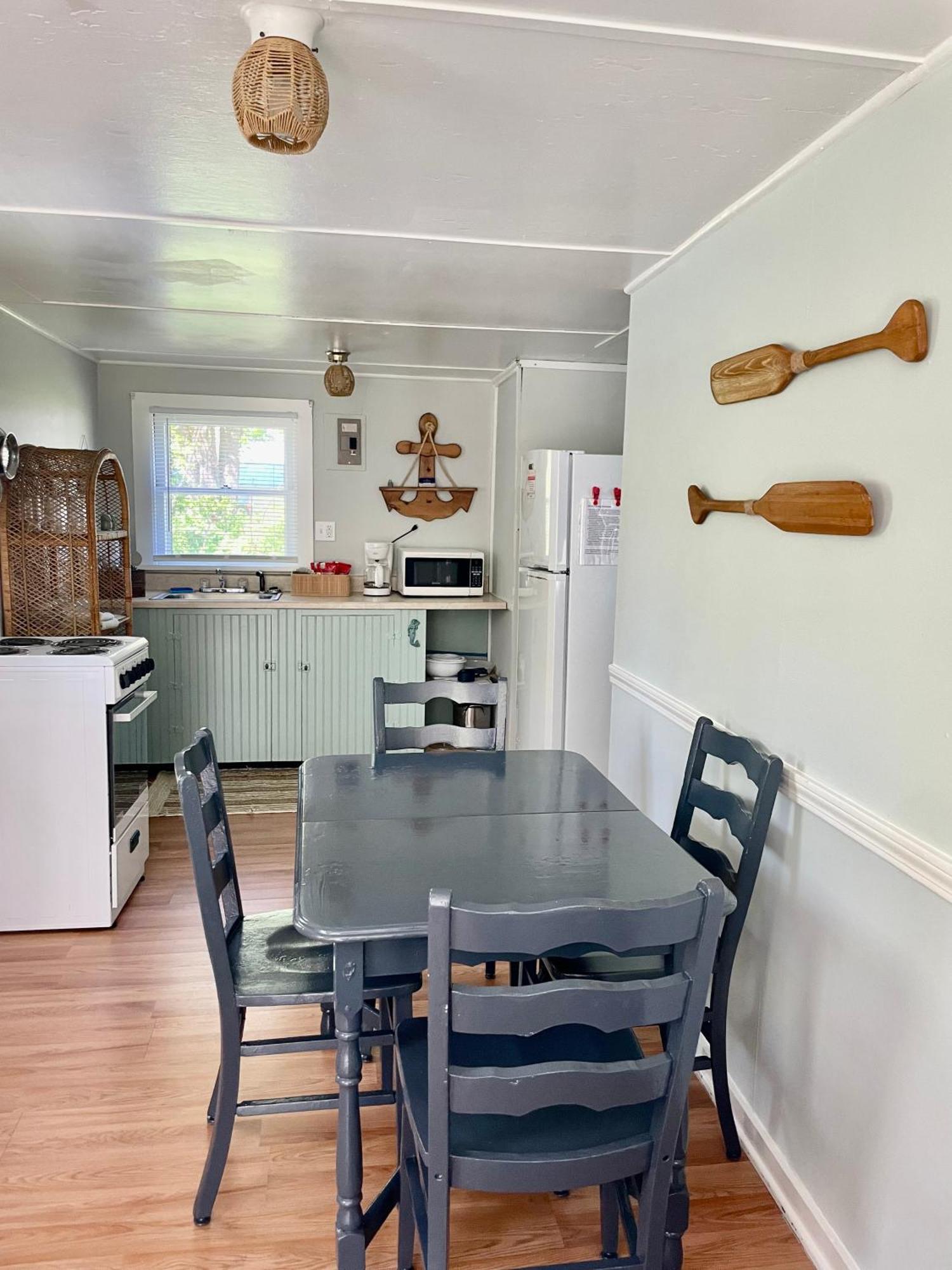 Drop Anchor And House Holiday home *